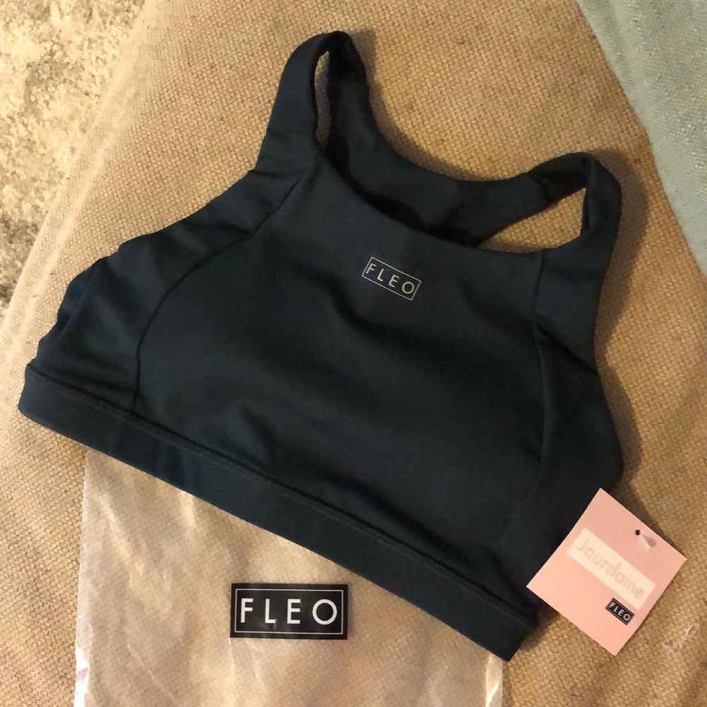 Fleo Sports Bra - NWT